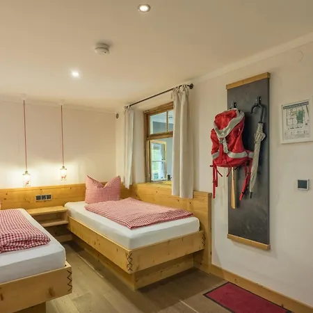 Dreimaederlhaus - Vegetarische Boutique 4*