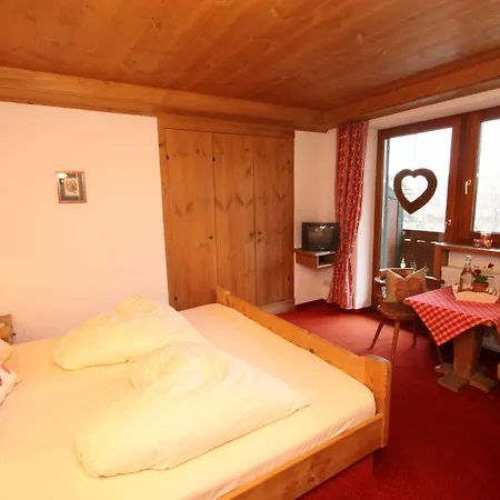 Dreimaederlhaus - Vegetarische Boutique 4*