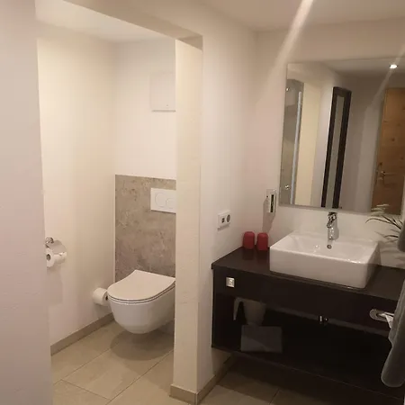 Pensión Dreimaederlhaus - Vegetarische Boutique 4*