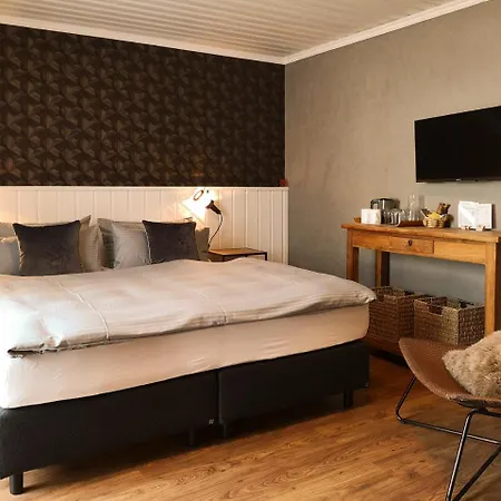Pensión Dreimaederlhaus - Vegetarische Boutique 4*