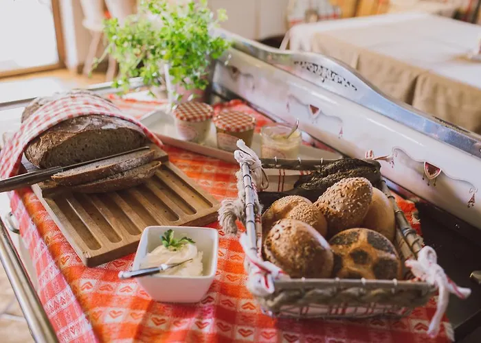ゲストハウス Dreimaederlhaus - Vegetarische Boutique 4*
